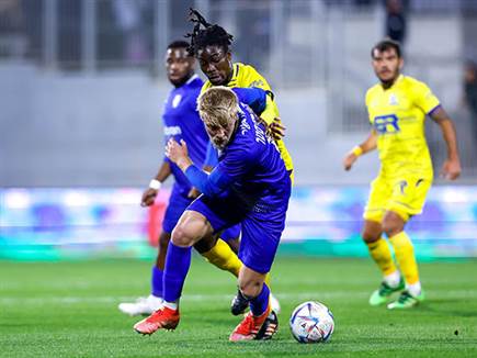 קרב תחתית בלי יותר מדי כדורגל (מאור אלקסלסי)