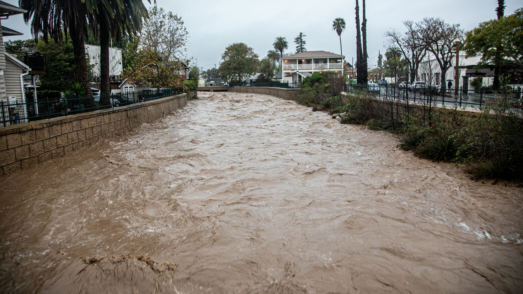 הצפות בקליפורניה הצפות בקליפורניה
