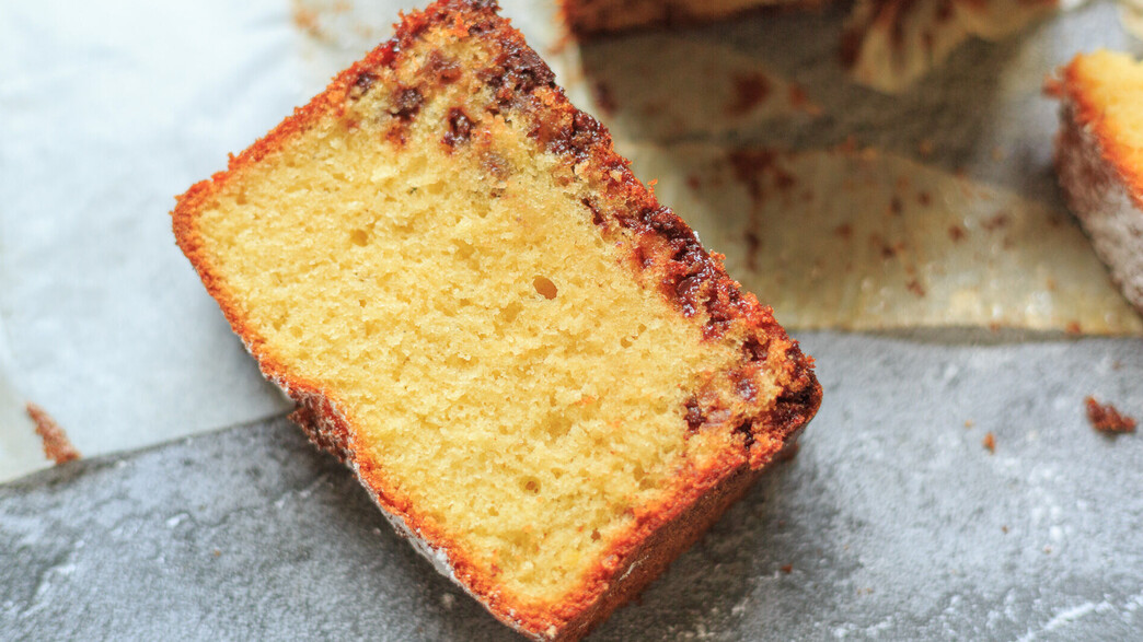 עוגת תפוז וקוקוס בתבנית לחם גדולה עוגת תפוז וקוקוס בתבנית לחם גדולה