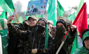 הפגנה למען חמאס ברצועת עזה (צילום: רויטרס)