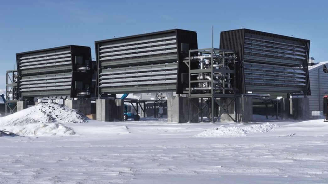 מתקני לכידת אוויר באיסלנד של חברת Climeworks מתקני לכידת אוויר באיסלנד של חברת Climeworks