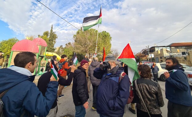 דגלי פלסטין מונפים בירושלים 