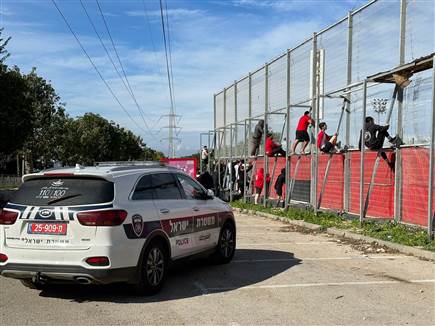 אוהד עוכב ע"י המשטרה