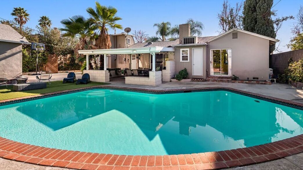 בית הקריפטו בהוליווד