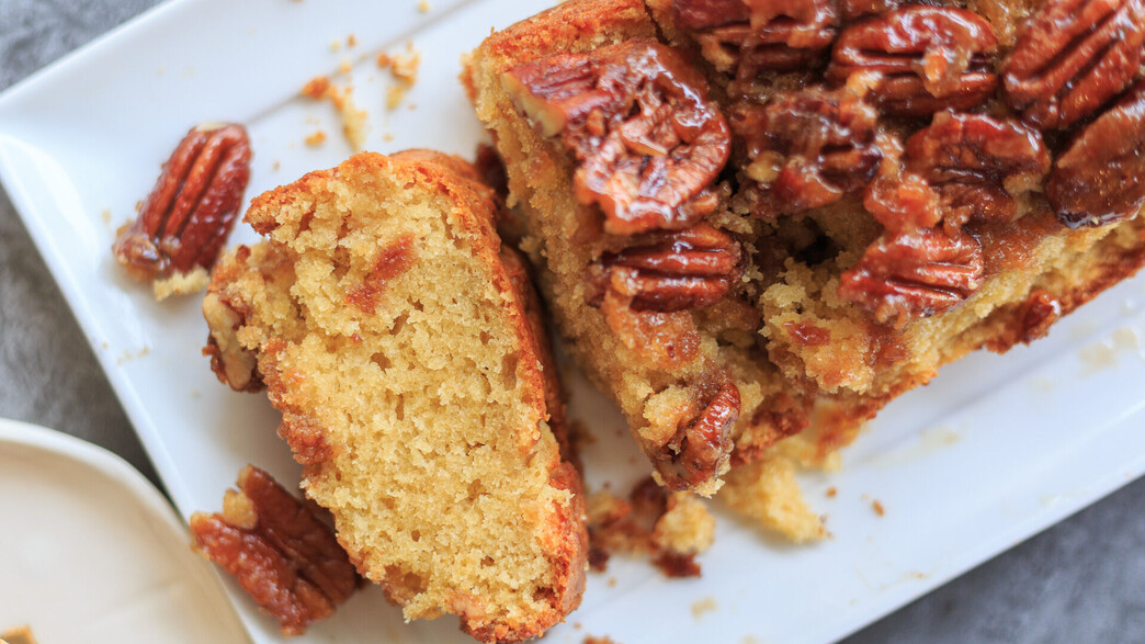 עוגת פקאנים קרמל הפוכה