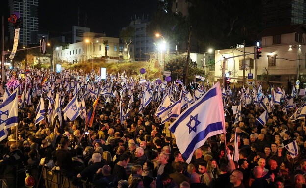 הפגנה בתל אביב נגד המהפכה המשפטית (צילום: JACK GUEZ, Getty images)