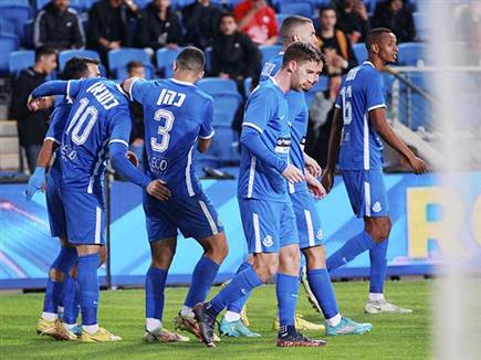 לא צריך הרבה, רק לשים את הכדור ברשת (קובי אליהו)