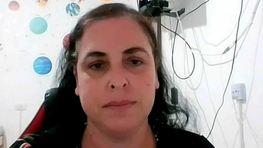 אשתו של נהג ההסעות שהותקף בראיון