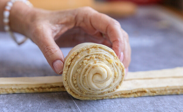 8 שושנים גדולות