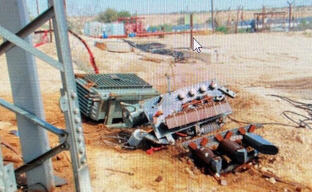 פגיעה בשנאים של חברת החשמל בדרום הארץ (צילום: נתיבי ישראל‎)