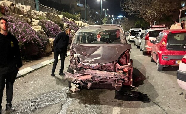 בן 15 פגע ב-8 רכבים שונים באלעד (צילום: סעיף 27א לחוק זכויות יוצרים)