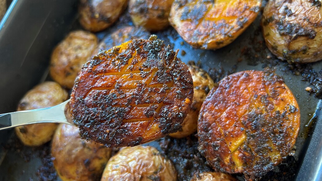 תפוחי אדמה בתנור תפוחי אדמה בתנור