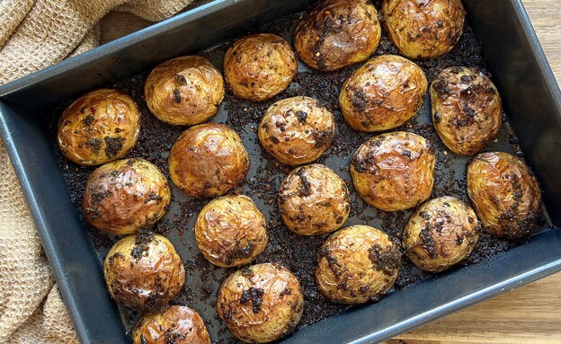 תפוחי אדמה בתבנית תפוחי אדמה בתבנית