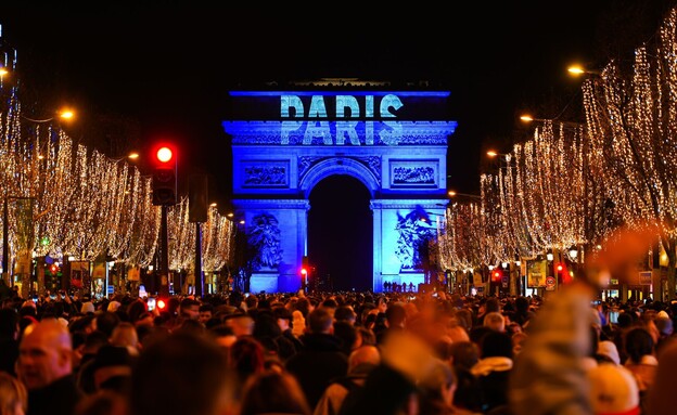 פריז שער הניצחון (צילום: Alexandre G. ROSA, shutterstock)