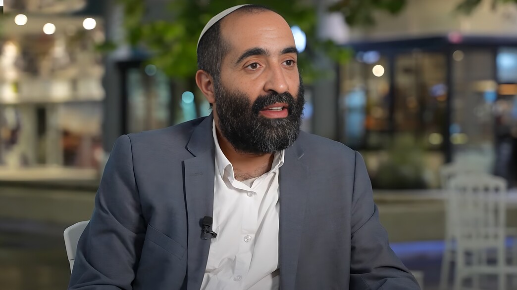 רגע של חכמה - מוהל רגע של חכמה - מוהל