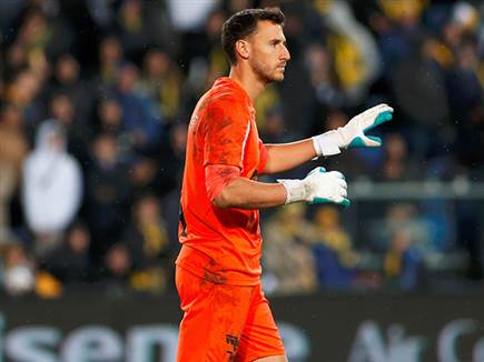 אבל וולף השאיר את פ&quot;ת במשחק (אלן שיבר)