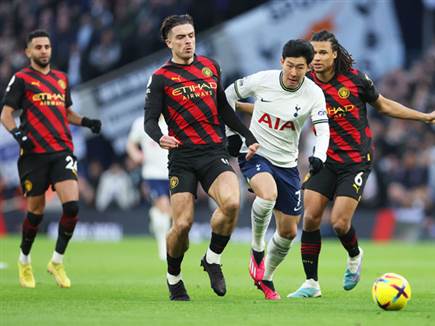 גריליש הרבה בכדרורים ללא תכלית (Getty)