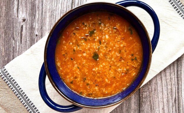 מרק עגבניות ואורז (צילום: ענת אלישע, mako אוכל)