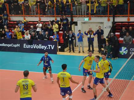 היה צמוד בהדר יוסף (רינת ורדי)