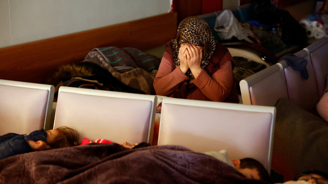 ניצולים מרעידת האדמה בטורקיה ניצולים מרעידת האדמה בטורקיה