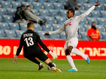 חילוף מנצח (אלן שיבר)