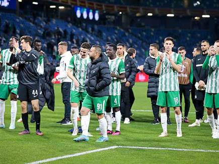 הצוות הוותיק סידר לירוקים שלוש נקודות (צילום: מאור אלקסלסי)