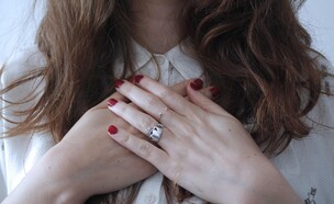 לב שבור (צילום: 
Giulia Bertelli, unsplash)