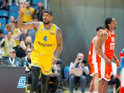 בראון. לא חושב שהוא צריך לסחוב את מכבי ת&quot;א על הגב (אלן שיבר)