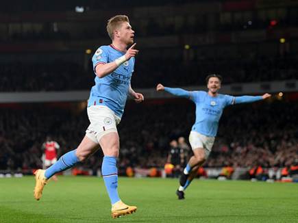 אבל טעות בהגנה הובילה לשער של דה בריינה (GETTY)