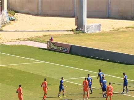 הצהובים התקשו בנייחים