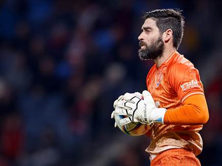 לא התאמץ יותר מדי הערב. לויטה (מאור אלקסלסי)