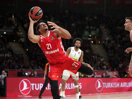 (Christina Pahnke/Euroleague Basketball via Getty Images) (צילום: ספורט 5)