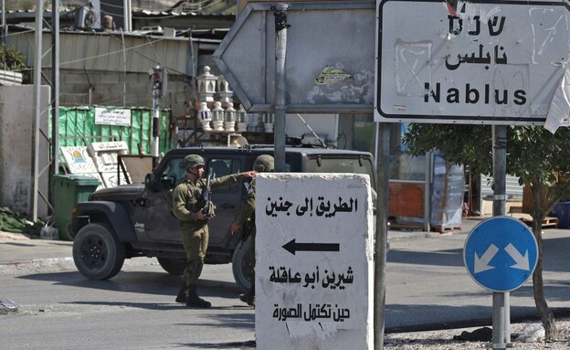 כוחות באזור שכם (צילום: JAAFAR ASHTIYEH/AFP/GettyImages)