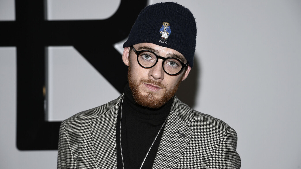 השחקן אגנוס קלאוד מואשם בתאונת פגע וברח