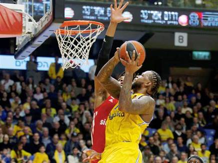 הצהובים נקלעו לפיגור 11 (אלן שיבר)