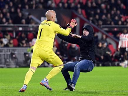 אבל במהרה הבין את טעותו (GETTY)
