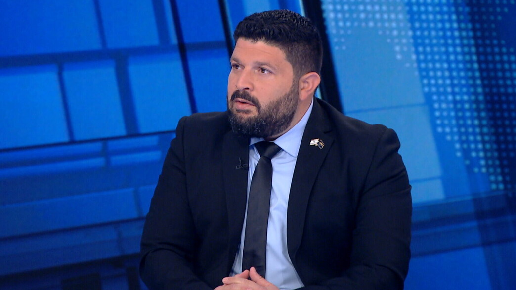 אלמוג כהן אלמוג כהן