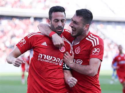 הפועל הרגישה שהפעם - זה הולך (צילום: דני מרון)