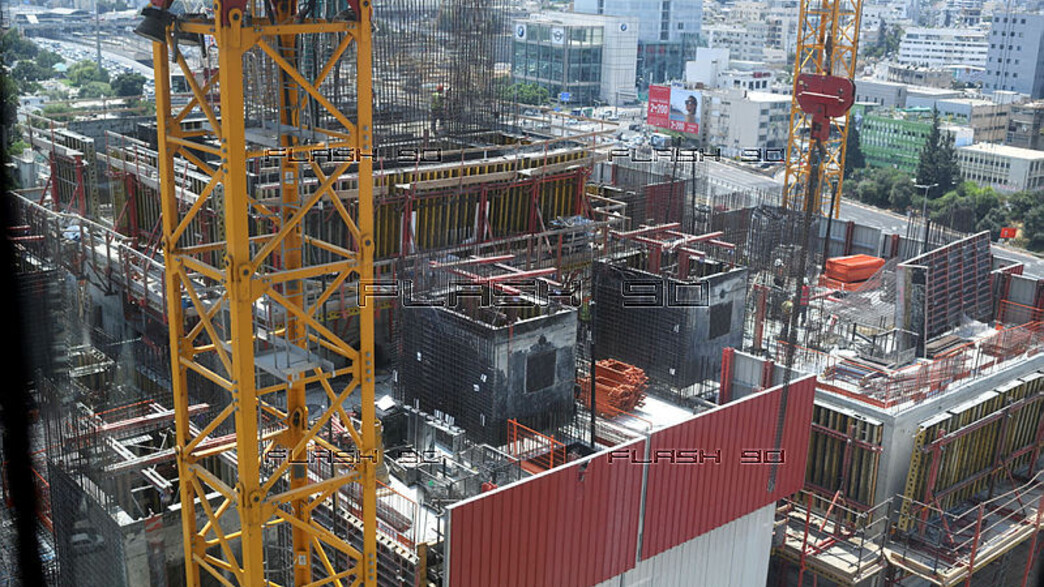 נדל"ן, אתר בנייה, בניין