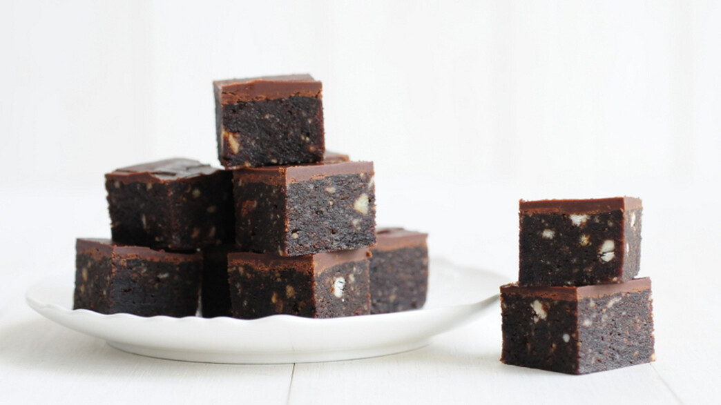 ריבועי שוקולד וחמאת בוטנים ריבועי שוקולד וחמאת בוטנים