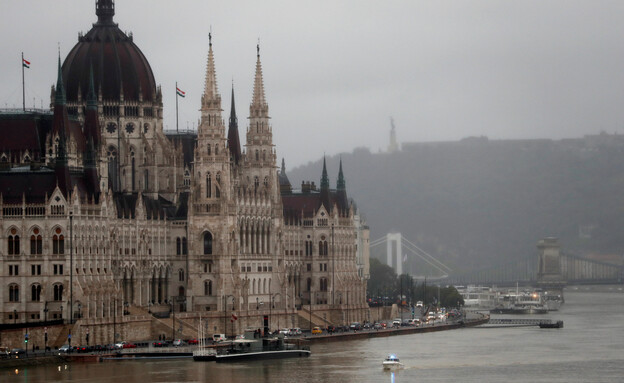 הפרלמנט ההונגרי (צילום: רויטרס)