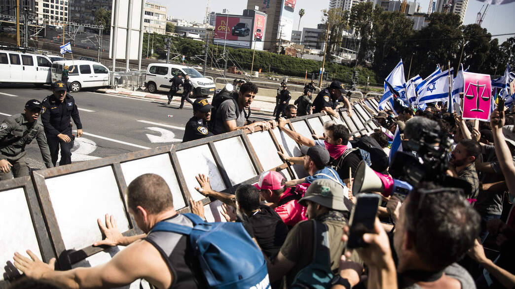 ההפגנות נגד המהפכה המשפטית בתל אביב (צילום: Amir Levy/Getty Images)