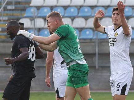 משחק משוגע במיוחד (ברני ארדוב)