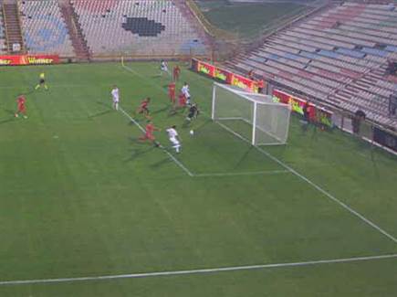 ומסדר לספורקסלדה את הראשון במשחק