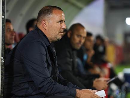 ניצל מהפסד. בן שמעון (לירון מולדובן)