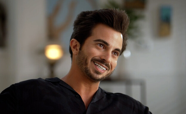 "אני מנסה להחזיר אותה אליי כל הזמן" (צילום: מתוך "לגופו של עניין", 12+)