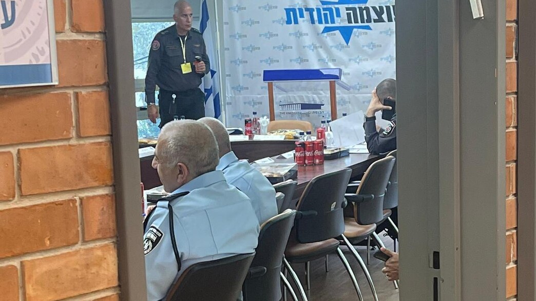דיוני הרמדאן מתבצעים בחדר עוצמה יהודית בכנסת דיוני הרמדאן מתבצעים בחדר עוצמה יהודית בכנסת