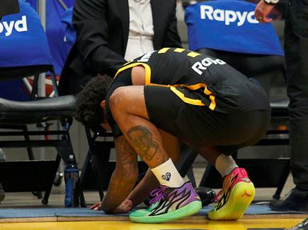 ג'יילן אדאמס. רגע אחד העיב על המשחק של הצהובים (אלן שיבר)