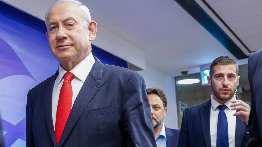 רה"מ נתניהו מגיע לישיבת הממשלה
