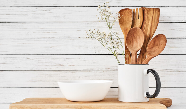 כלי בישול מעץ, כף עץ (צילום:  Lazy_Bear, Shutterstock)